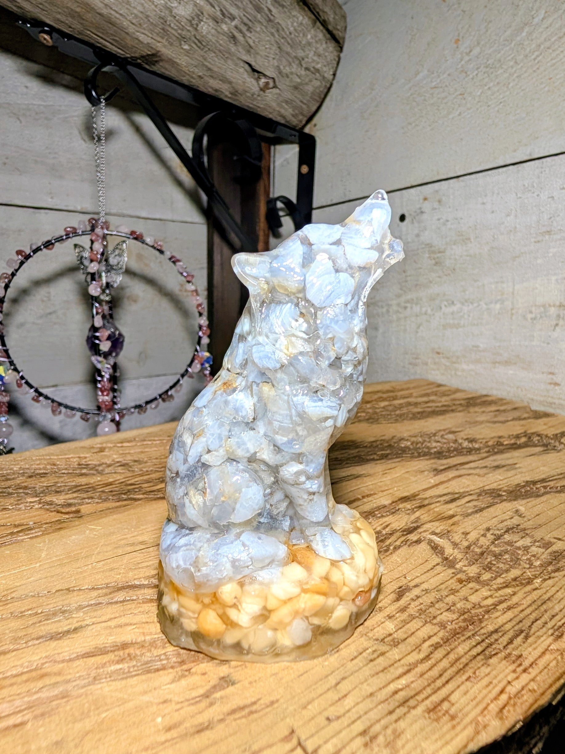 Artisanal Crystal Wolf
