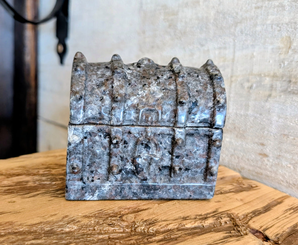 Canadian Flame Stone, Yooperlite Treasure Chest