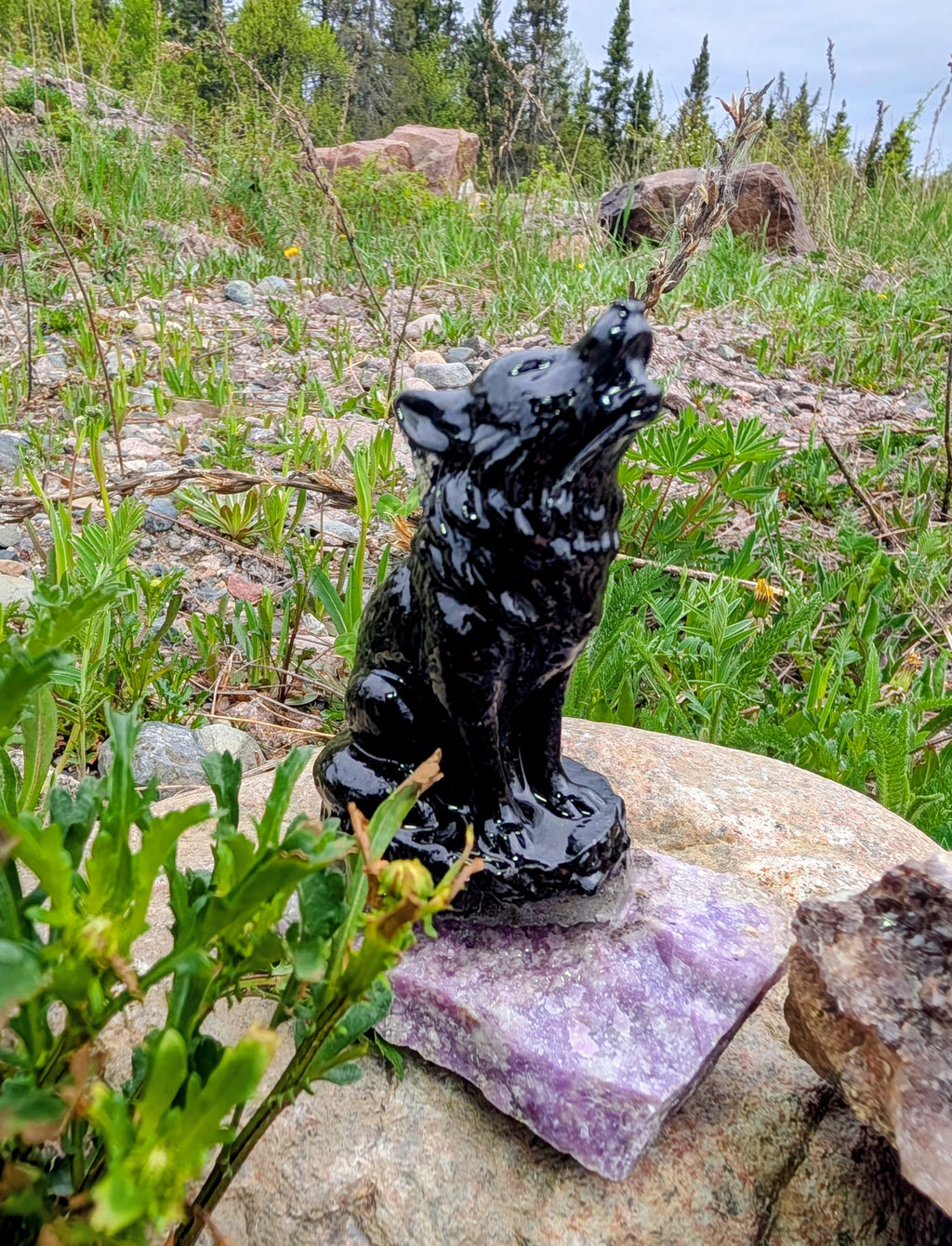 Artisanal Crystal Wolf Made With Canadian Garnet on Canadian Wilsonite