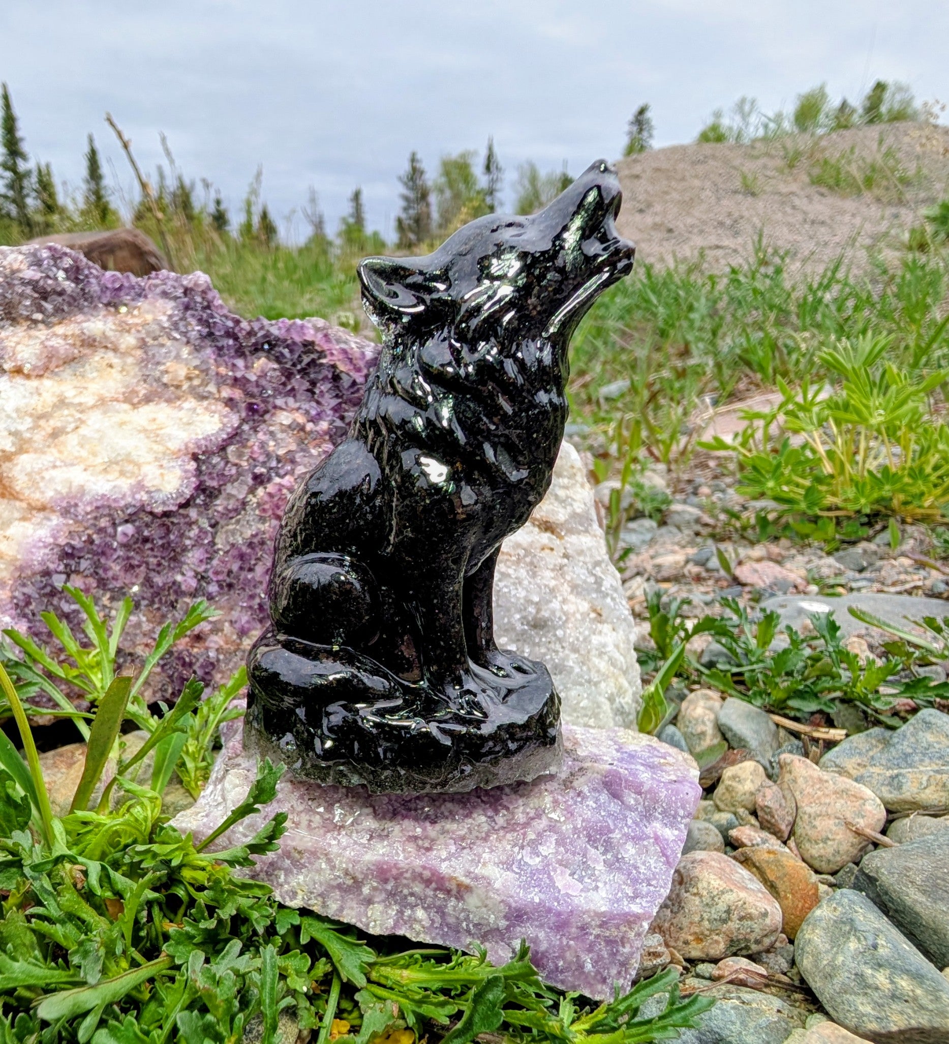 Artisanal Crystal Wolf Made With Canadian Garnet on Canadian Wilsonite