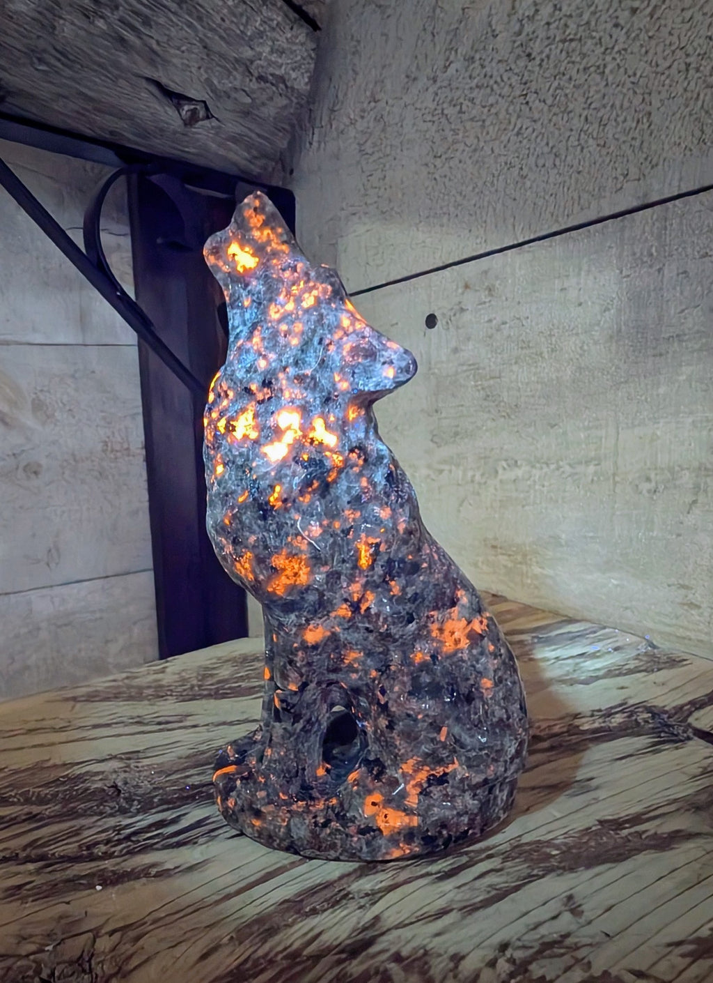 Crystal Wolf Canadian Flame Stone, Yooperlite